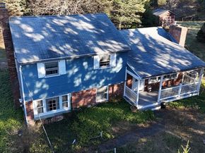 146 Tahattawan Rd, Littleton MA 01460