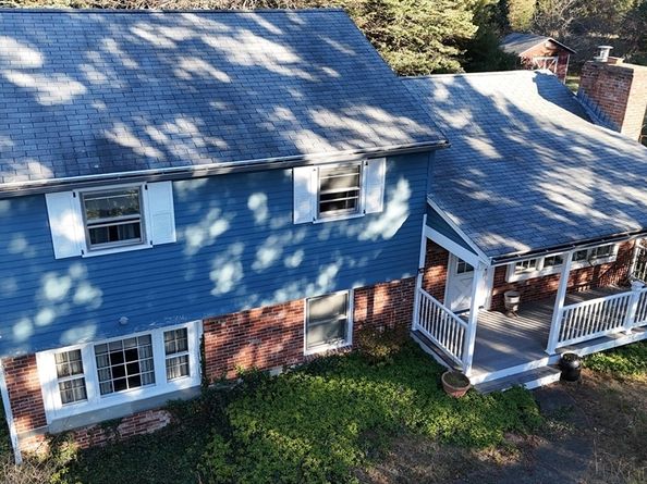 146 Tahattawan Rd, Littleton MA 01460