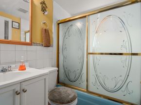 168 Park Ave, Wareham MA 02538