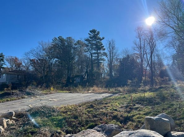 32 Carolyn Circle, Marshfield MA 02050