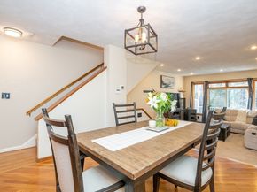 905 Sherwood Forest Ln. 905, Saugus MA 01906