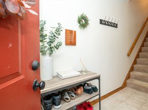 905 Sherwood Forest Ln. 905, Saugus MA 01906