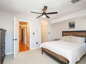 905 Sherwood Forest Ln. 905, Saugus MA 01906