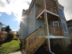 74 Green Hill Pkwy, Worcester MA 01605