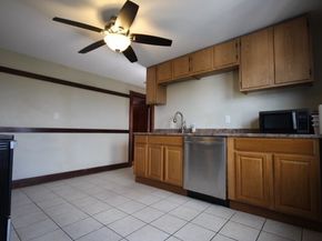 74 Green Hill Pkwy, Worcester MA 01605