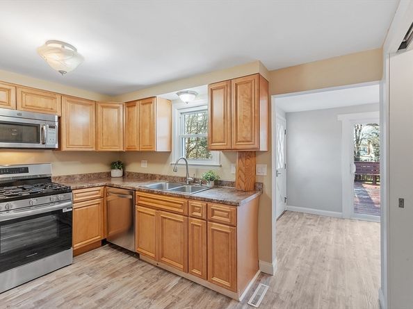 108 Highland St, Winchendon MA 01475