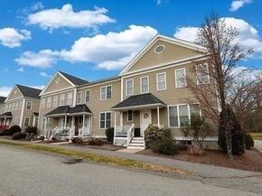 9 Cortland Dr 9, Stow MA 01775