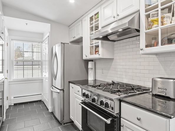 58 Lime 5, Newburyport MA 01950