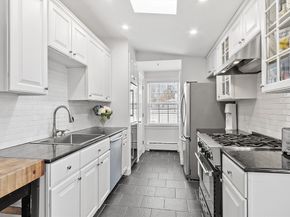 58 Lime 5, Newburyport MA 01950