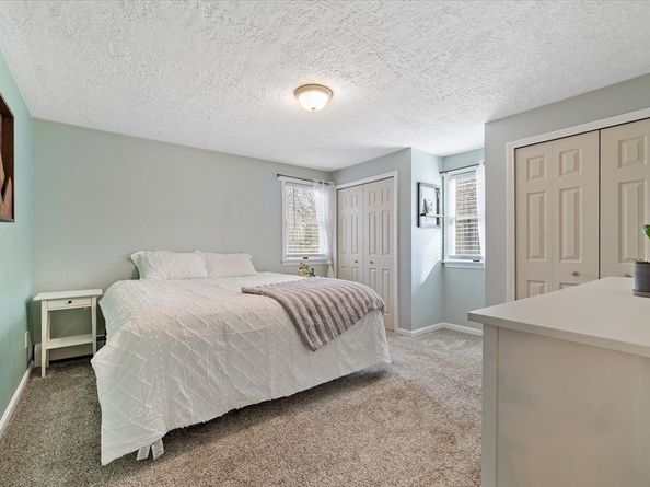 9 Hebert Rd, Spencer MA 01562