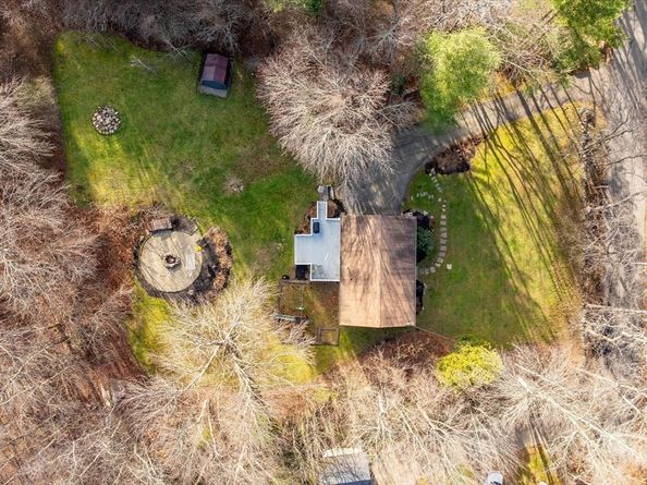 9 Hebert Rd, Spencer MA 01562