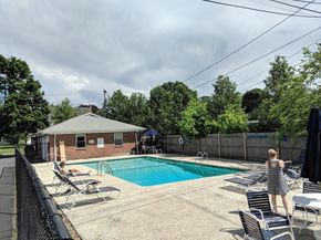 21 Warren 24, Waltham MA 02453