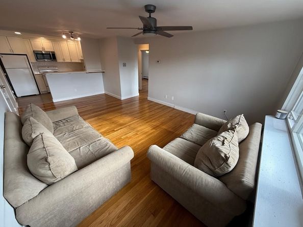 21 Warren 24, Waltham MA 02453