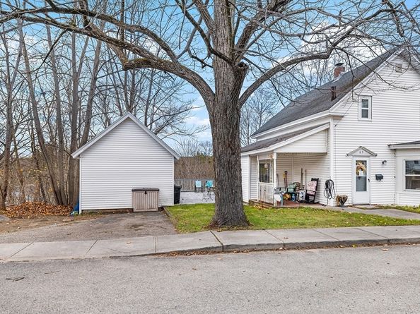 63 Hampstead Pl, Athol MA 01331