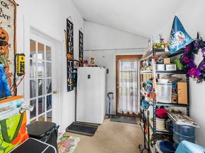 63 Hampstead Pl, Athol MA 01331