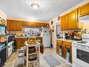 63 Hampstead Pl, Athol MA 01331