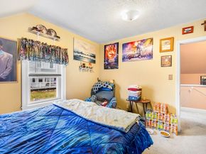 63 Hampstead Pl, Athol MA 01331