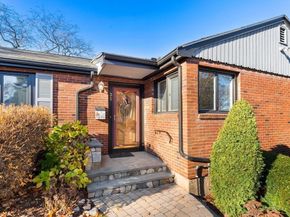 35 Alden Rd, Swampscott MA 01907