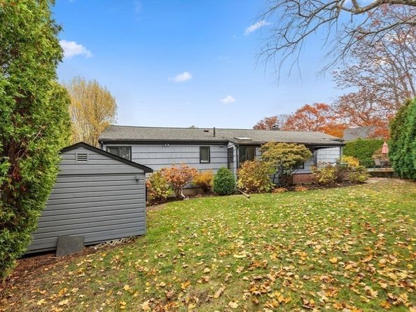 35 Alden Rd, Swampscott MA 01907