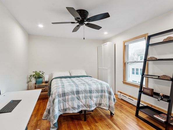 24 Myrtle Ave, Wakefield MA 01880