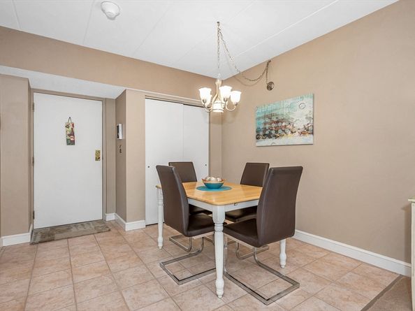 137 Franklin St 102, Stoneham MA 02180