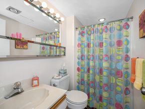 137 Franklin St 102, Stoneham MA 02180