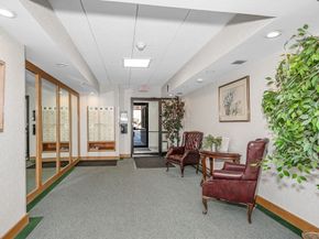 137 Franklin St 102, Stoneham MA 02180