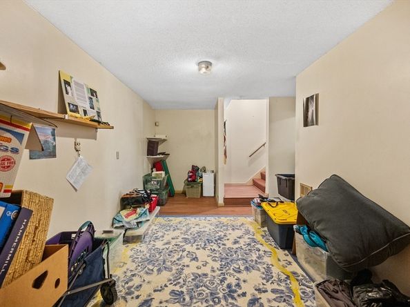 84 Century Way 84, Gardner MA 01440