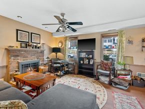 84 Century Way 84, Gardner MA 01440