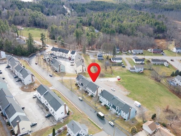 84 Century Way 84, Gardner MA 01440