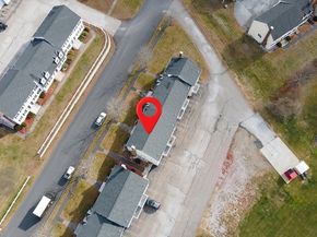 84 Century Way 84, Gardner MA 01440