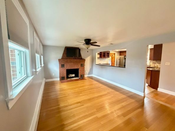 6 Vineyard Ave, Clinton MA 01510