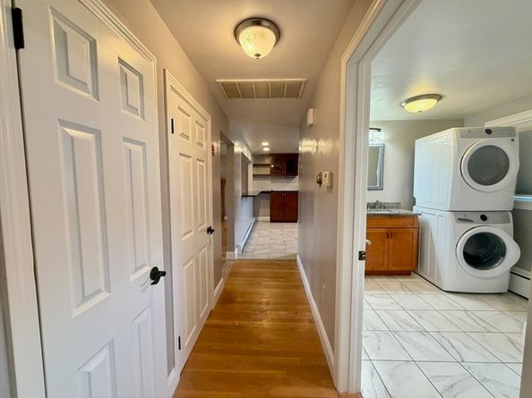 6 Vineyard Ave, Clinton MA 01510