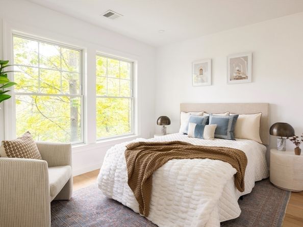 85 Naples Road B, Brookline MA 02446