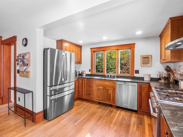 346 Merrimac Street, Newburyport MA 01950