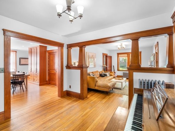 346 Merrimac Street, Newburyport MA 01950