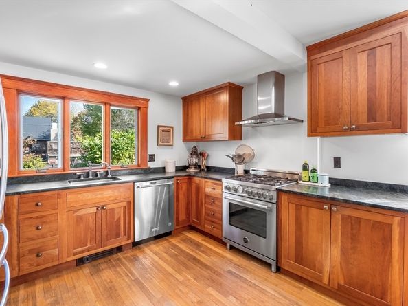 346 Merrimac Street, Newburyport MA 01950