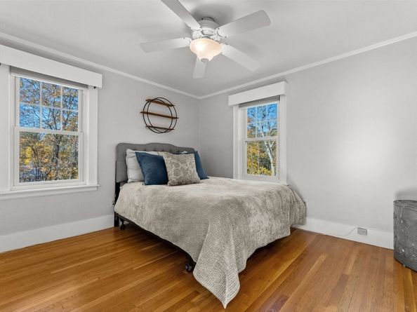 17 Worcester St, Grafton MA 01519