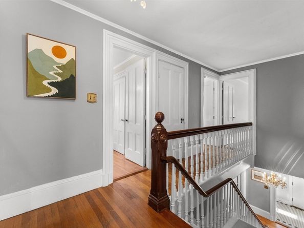 17 Worcester St, Grafton MA 01519