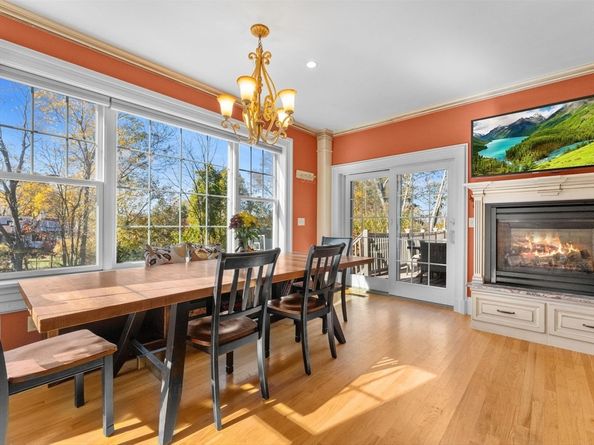 17 Worcester St, Grafton MA 01519