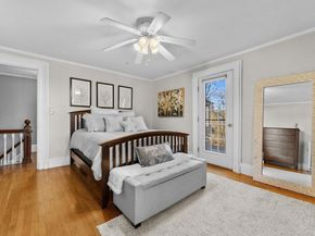 17 Worcester St, Grafton MA 01519