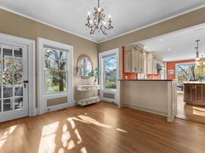 17 Worcester St, Grafton MA 01519