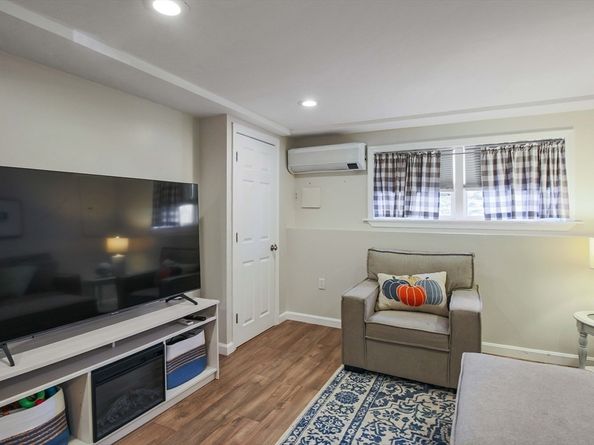 96 Indian Hill Road, Worcester MA 01606