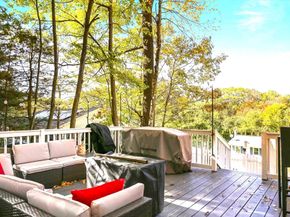 96 Indian Hill Road, Worcester MA 01606