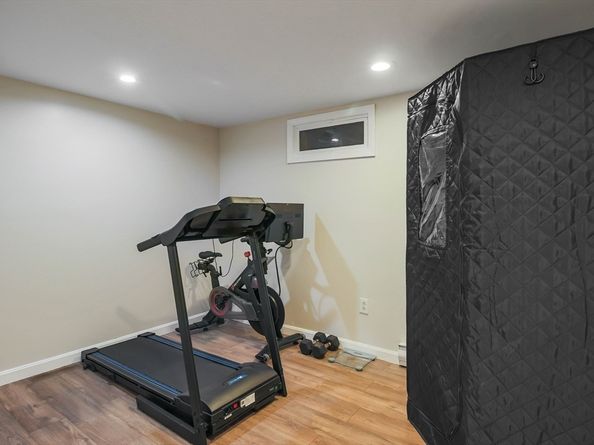 96 Indian Hill Road, Worcester MA 01606