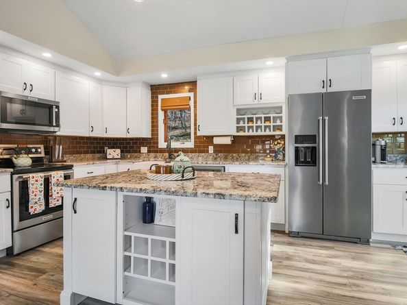 96 Indian Hill Road, Worcester MA 01606