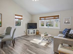 96 Indian Hill Road, Worcester MA 01606