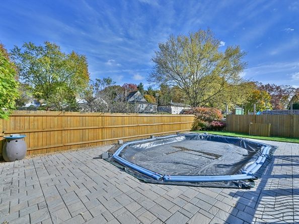 21 Prospect Ave., Dudley MA 01571