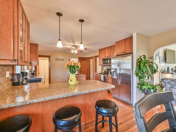 21 Prospect Ave., Dudley MA 01571