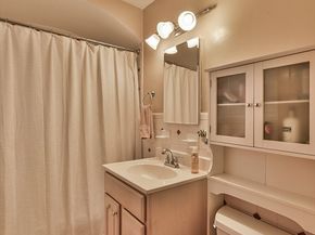 21 Prospect Ave., Dudley MA 01571